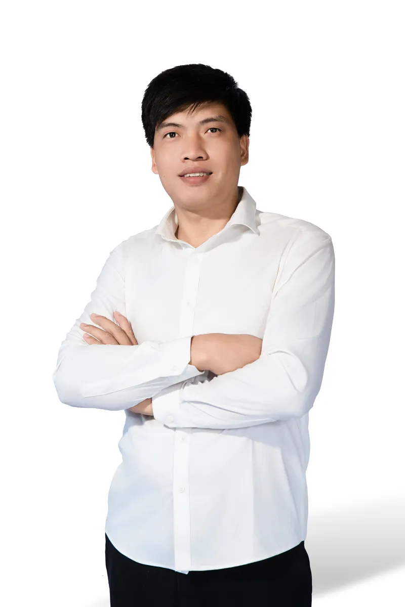 Nguyễn Xuân Văn - Tổ trưởng cơ khí